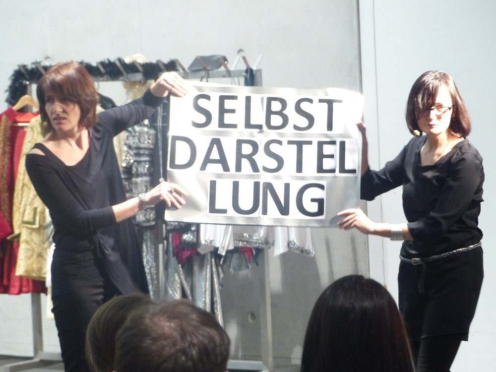 2014 Konzert Glam androgyn! mit Birgit Reithofer / Lentos Kunstmuseum Linz / Foto: Robert Steringer